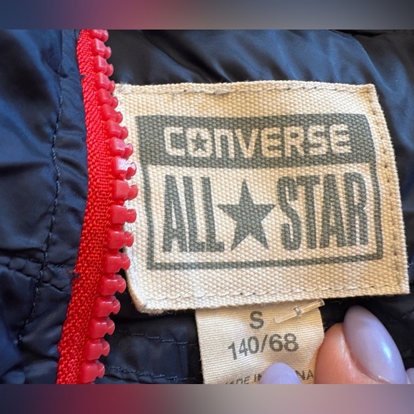 Kids’ Converse puffer vest - Picture 3 of 5